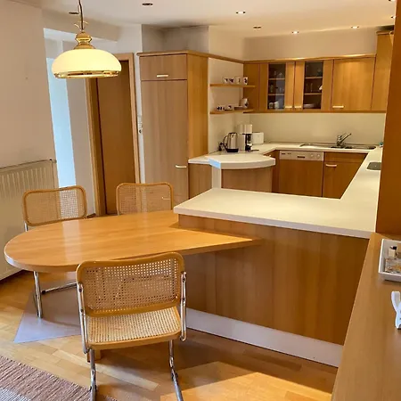 In Zentraler Lage - Nur Wenige Minuten Zum Und Stadt By Interhome Apartmán Gmunden