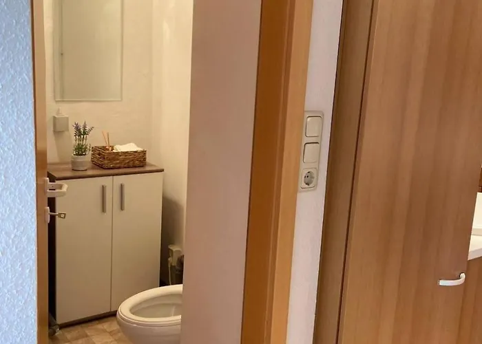 In Zentraler Lage - Nur Wenige Minuten Zum Und Stadt By Interhome